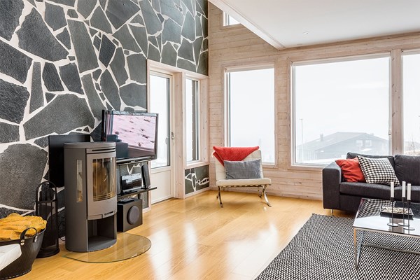 Allrum med utgång till terrass