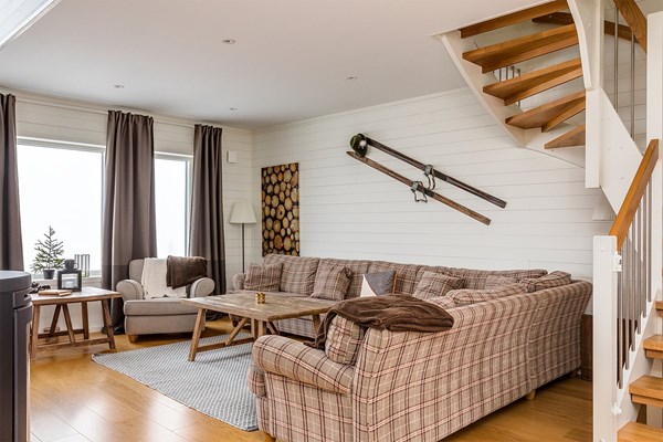 Allrum med rymlig hörnsoffa