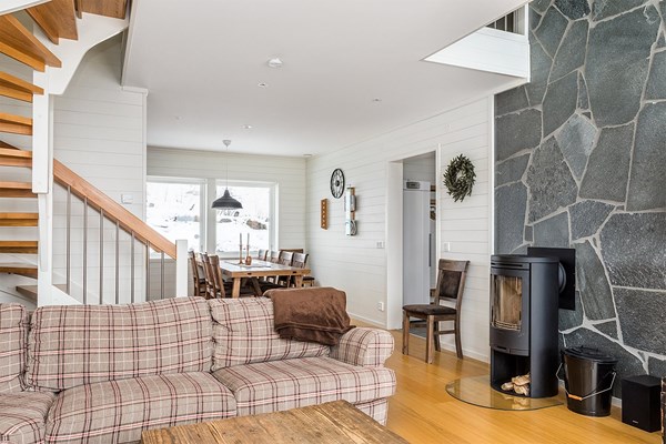 Allrum med skiffervägg